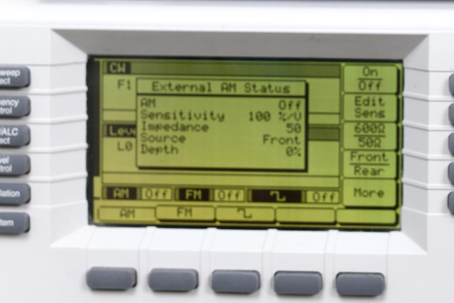 Генератор сигналов Anritsu 68137C